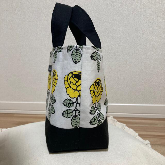 marimekko(マリメッコ)のマリメッコ marimekko ハンドメイド　トートバッグ　お弁当 ハンドメイドのファッション小物(バッグ)の商品写真