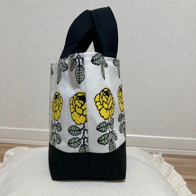 marimekko(マリメッコ)のマリメッコ marimekko ハンドメイド　トートバッグ　お弁当 ハンドメイドのファッション小物(バッグ)の商品写真