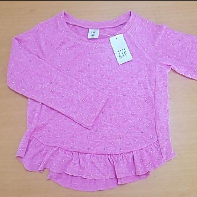 GAP Kids(ギャップキッズ)の新品 gap ギャップ 長袖  春 カットソー   95 100 ピンク キッズ/ベビー/マタニティのキッズ服女の子用(90cm~)(Tシャツ/カットソー)の商品写真