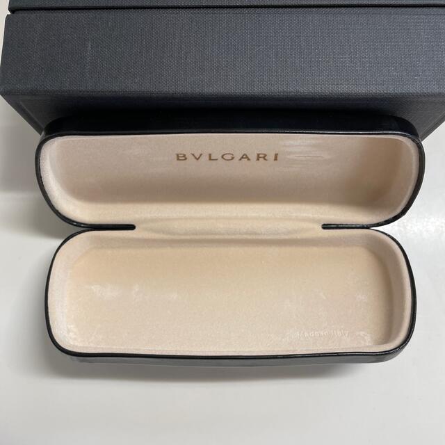 BVLGARI(ブルガリ)のBVLGARIメガネケース&メガネ拭き付き レディースのファッション小物(サングラス/メガネ)の商品写真