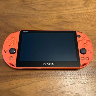 プレイステーションヴィータ(PlayStation Vita)の【マギカ様　専用】ps vita 本体　PCH-2000(携帯用ゲーム機本体)