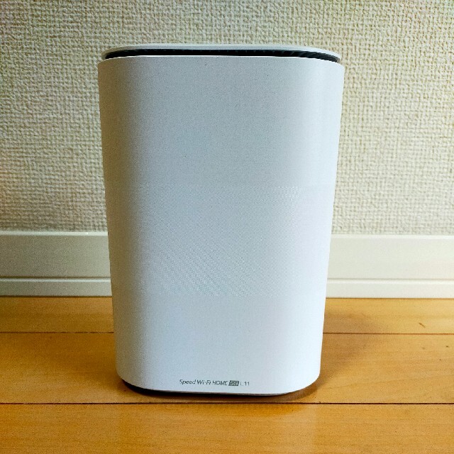 ZTE(ゼットティーイー)のau speed Wi-Fi HOME 5G L11 au ホームルーター スマホ/家電/カメラのスマートフォン/携帯電話(その他)の商品写真