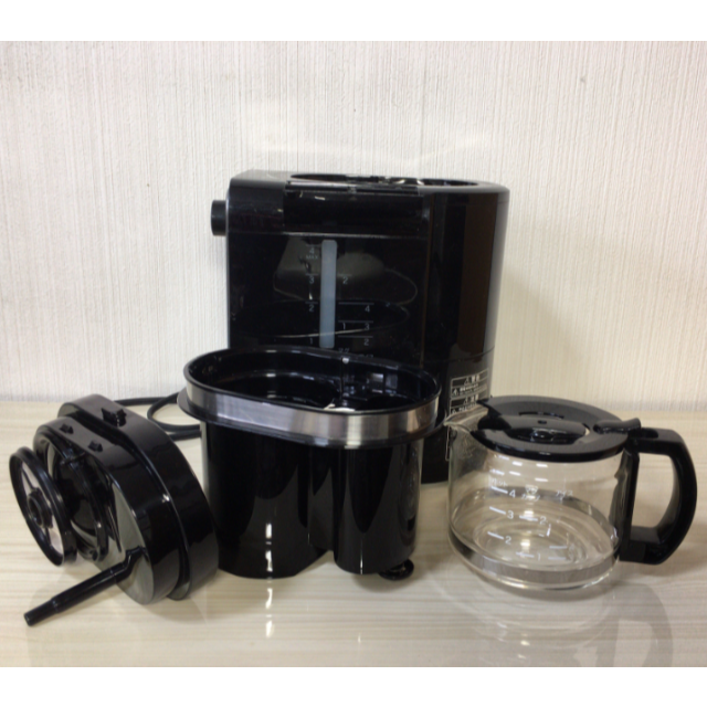 シロカ　全自動コーヒーメーカー　SC-A111 スマホ/家電/カメラの調理家電(コーヒーメーカー)の商品写真