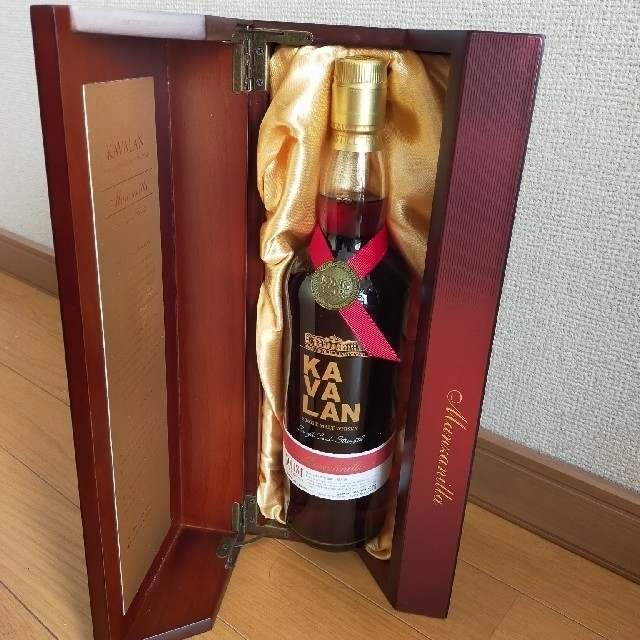 KAVALAN　カバラン　ウイスキー 食品/飲料/酒の酒(ウイスキー)の商品写真