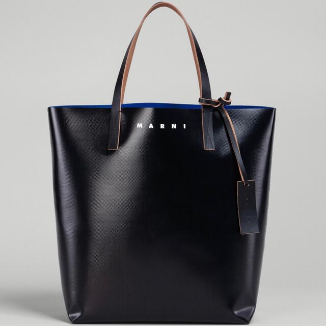 Marni - 【新品未使用】marni PVCトートバッグ ブラック&ブルーの通販 ...