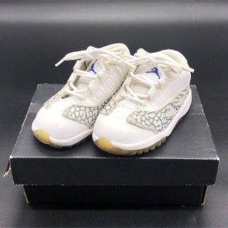 ナイキ(NIKE)のJORDAN11(スニーカー)