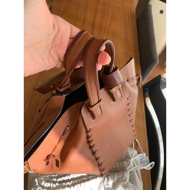 安心発送】 レース ハンモック D ロエベ - LOEWE タン 希少 限定品 安心発送】 レース ハンモック D ロエベ - LOEWE タン 希少 限定品