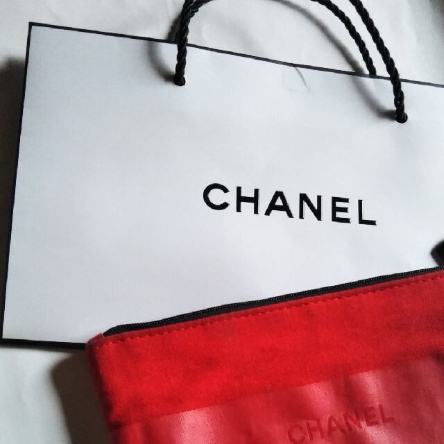 CHANEL(シャネル)のシャネル　非売品　ポーチ エンタメ/ホビーのコレクション(ノベルティグッズ)の商品写真