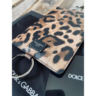 ドルチェアンドガッバーナ(DOLCE&GABBANA)のDOLCE&GABBANA(ドルチェ&ガッバーナ)レオパルド カードホルダー(名刺入れ/定期入れ)