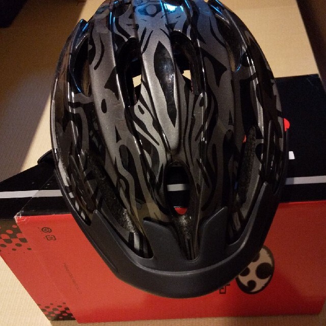 OGK(オージーケー)のOGKヘルメット56～58センチ キッズ/ベビー/マタニティの外出/移動用品(自転車)の商品写真