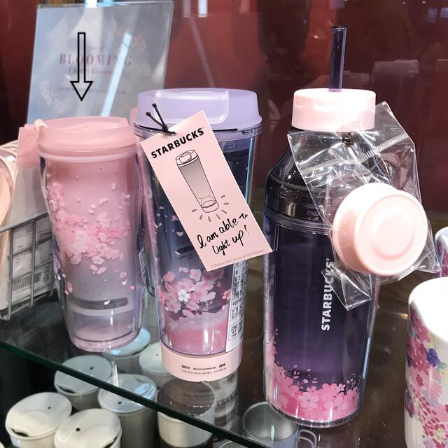 Starbucks Coffee(スターバックスコーヒー)の【新品】韓国スタバ🌸cherry blossom tumbler 355ml インテリア/住まい/日用品のキッチン/食器(タンブラー)の商品写真