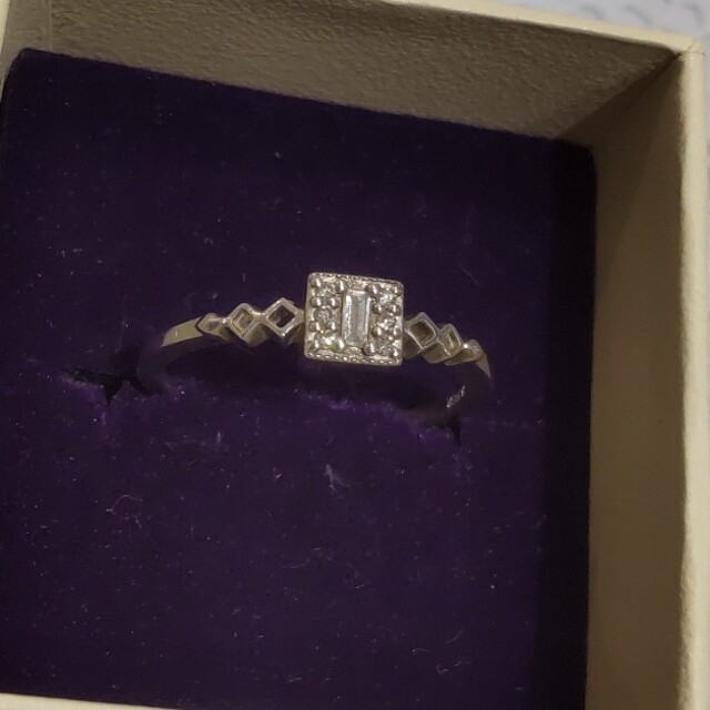 agete(アガット)のアガット agete ダイヤモンド リング 10号 シルバー レディースのアクセサリー(リング(指輪))の商品写真