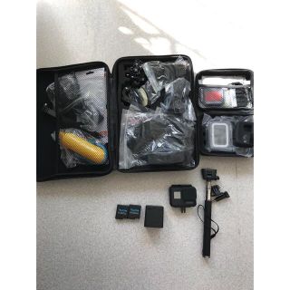 ゴープロ(GoPro)のk様専用Gopro7black本体+バッテリー+アクセサリー(コンパクトデジタルカメラ)