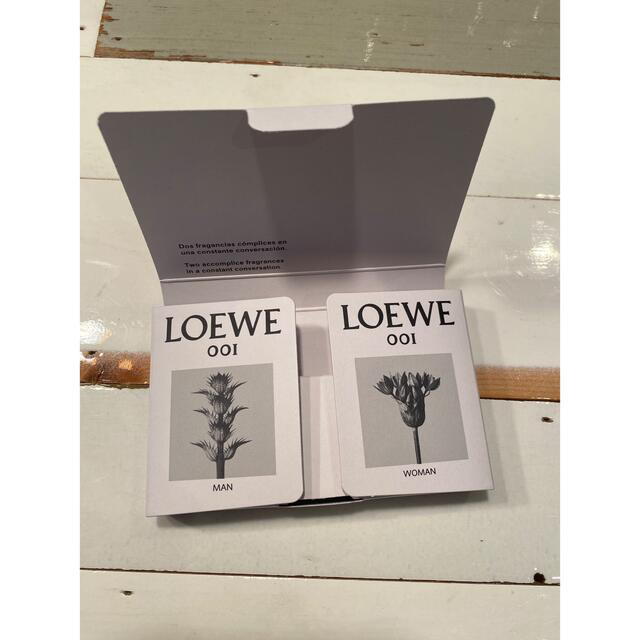 LOEWE(ロエベ)のロエベ　loewe 香水　サンプル　オードトワレ　001 MAN WOMAN コスメ/美容の香水(ユニセックス)の商品写真