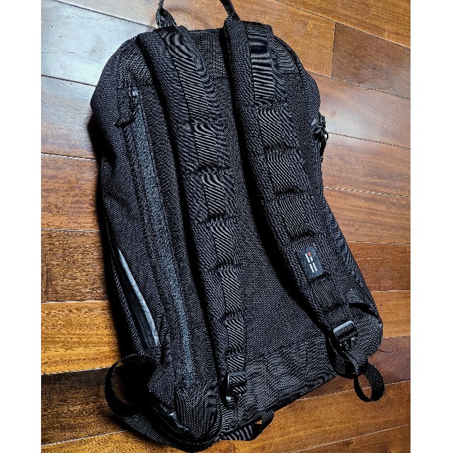 TERG デイパック ブラック Helinox リュック ターグ ヘリノックス メンズのバッグ(バッグパック/リュック)の商品写真