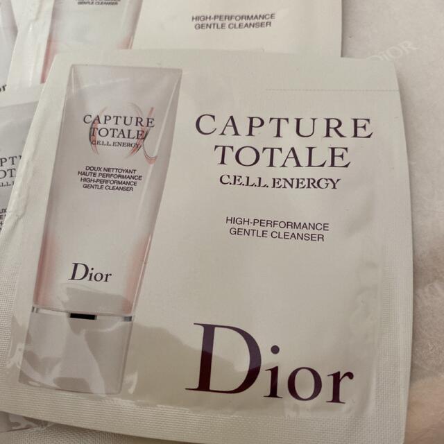 Christian Dior(クリスチャンディオール)のディオール♡カプチュールトータルENGY洗顔料 コスメ/美容のスキンケア/基礎化粧品(洗顔料)の商品写真