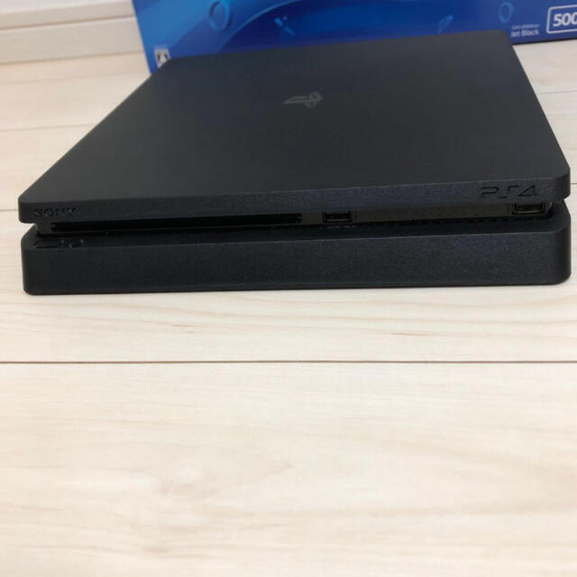 PlayStation4(プレイステーション4)の【ゆう様専用】プレイステーション4 CUH-2100A B01 500GB エンタメ/ホビーのゲームソフト/ゲーム機本体(家庭用ゲーム機本体)の商品写真