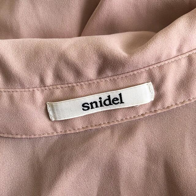 SNIDEL(スナイデル)の♪ スナイデル　ゆったりドルマンとろみシャツ　snidel♪ レディースのトップス(シャツ/ブラウス(長袖/七分))の商品写真