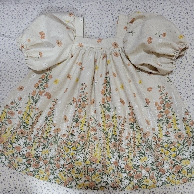 ウィークエンドドレス⭐90size キッズ/ベビー/マタニティのキッズ服女の子用(90cm~)(ワンピース)の商品写真