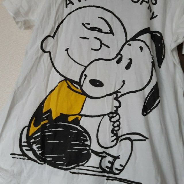 PEANUTS(ピーナッツ)のPEANUTS　スヌーピー　チャーリーブラウン　Tシャツ　カットソー レディースのトップス(Tシャツ(半袖/袖なし))の商品写真