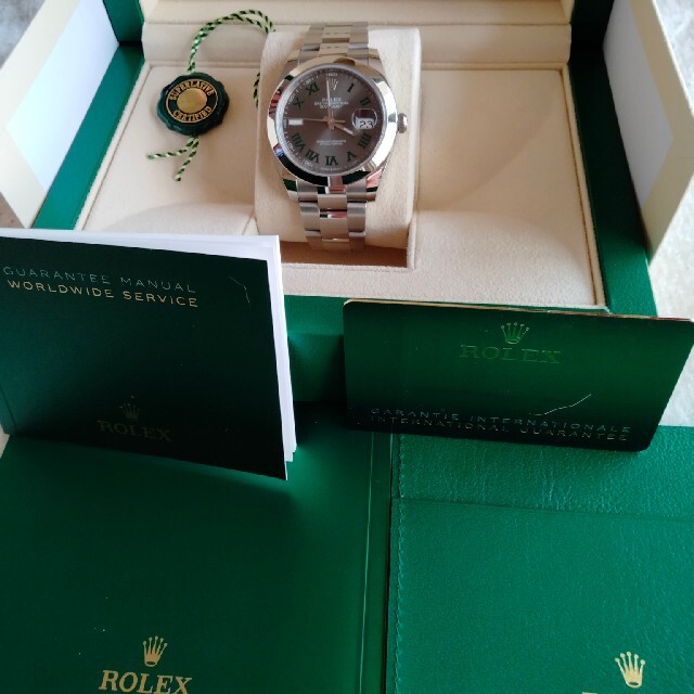 ROLEX(ロレックス)のロレックス41mmデイトジャスト全ステンレスケース&ブレス&スレートローマ文字盤 メンズの時計(腕時計(アナログ))の商品写真