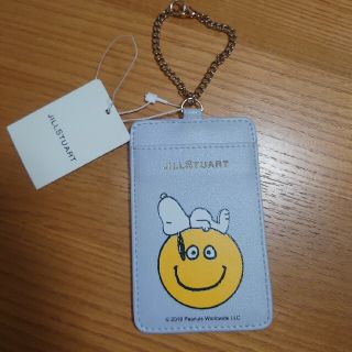 ジルスチュアート(JILLSTUART)の新品★JILLSTUART スヌーピーコラボ　パスケース(パスケース/IDカードホルダー)