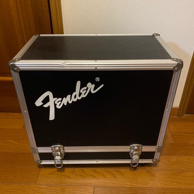 Fender(フェンダー)のFENDER アンプケース　ツアーケース 楽器のギター(ギターアンプ)の商品写真