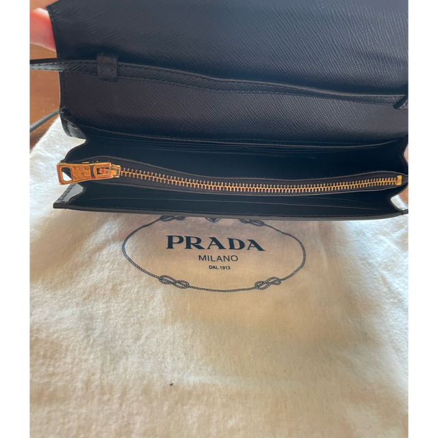 PRADA(プラダ)のprada プラダ　チェーンバッグ　ショルダーバッグ　リボン レディースのバッグ(ショルダーバッグ)の商品写真