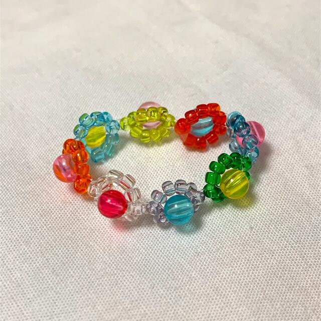 jouetie(ジュエティ)のSALE‼️handmade ハンドメイド　カラフルフラワービーズリング💖 ハンドメイドのアクセサリー(リング)の商品写真