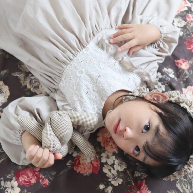 サンドベージュ　ワンピース　送料無料♡ キッズ/ベビー/マタニティのキッズ服女の子用(90cm~)(ワンピース)の商品写真