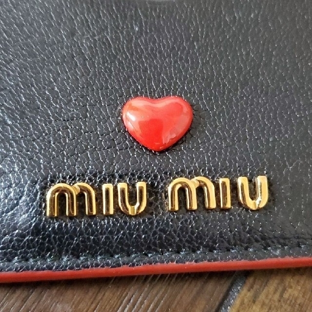 miumiu(ミュウミュウ)の*ゆん様*  miu miu カードケース *箱なし* レディースのファッション小物(パスケース/IDカードホルダー)の商品写真