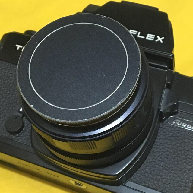 PENTAX(ペンタックス)のOLD LENS CAP φ49mm スクリュー メタルレンズキャップ スマホ/家電/カメラのカメラ(レンズ(単焦点))の商品写真