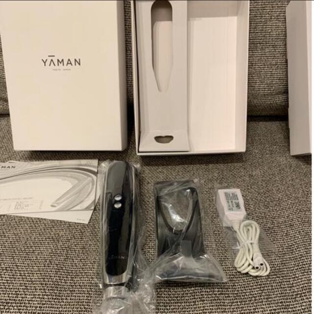 YA-MAN(ヤーマン)のヤーマン YA-MAN 光美容器 美顔器 キャビスパ360 HDS-100B スマホ/家電/カメラの美容/健康(ボディケア/エステ)の商品写真