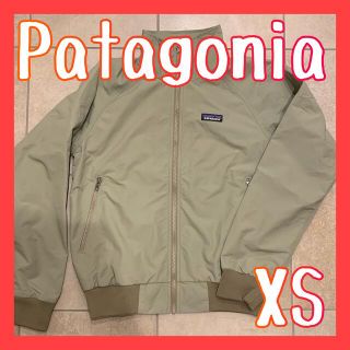 patagonia(ナイロンジャケット ・ ベージュ系)のフリマ patagonia(ナイロンジャケット ・ ベージュ系)のフリマ