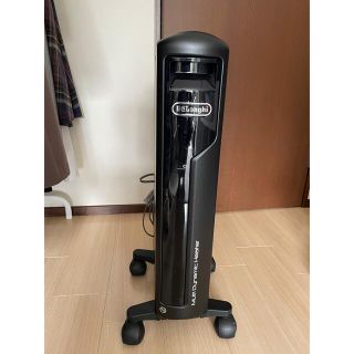 デロンギ(DeLonghi)のデロンギオイルヒーター(オイルヒーター)