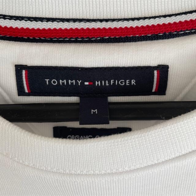 TOMMY HILFIGER(トミーヒルフィガー)の★SALE★tommy hilfiger トレーナー  白 スウェット ロゴ  レディースのトップス(トレーナー/スウェット)の商品写真