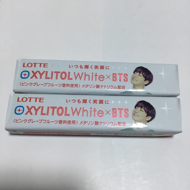 防弾少年団(BTS)(ボウダンショウネンダン)のbts ジョングク xylitol white ピンクグレープフルーツ ガム 食品/飲料/酒の食品(菓子/デザート)の商品写真