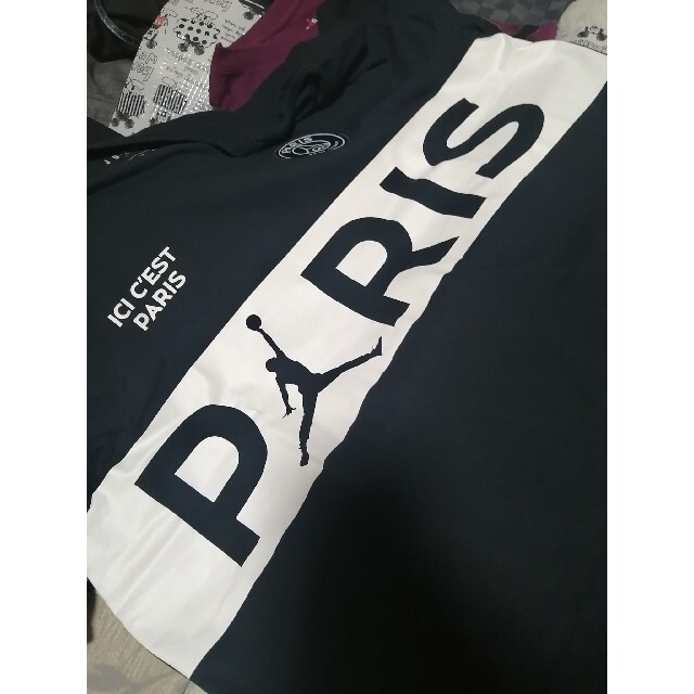 NIKE(ナイキ)の◆ジョーダン パリサンジェルマン PSG コラボ Tシャツ ブラック XLサイズ メンズのトップス(Tシャツ/カットソー(半袖/袖なし))の商品写真