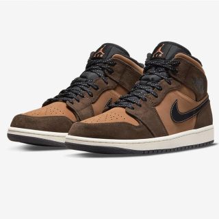 ナイキ(NIKE)のNIKE jordan1 mid SE ダークチョコレート brown (スニーカー)