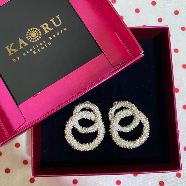 KAORU(カオル)のKAORU スパークルピアス レディースのアクセサリー(ピアス)の商品写真