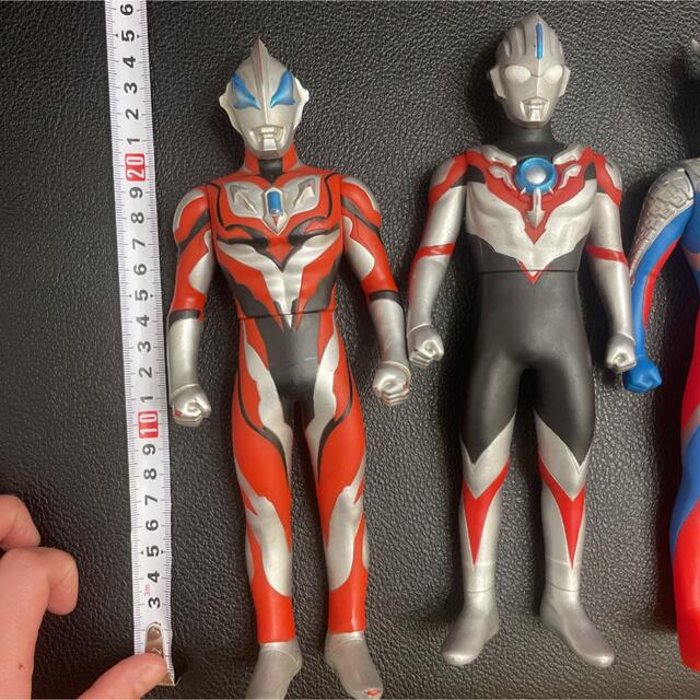 ウルトラマン&怪獣　ソフビ　まとめ売り エンタメ/ホビーのフィギュア(特撮)の商品写真