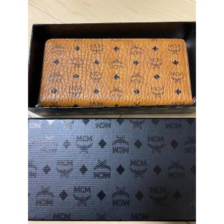 エムシーエム(MCM)のMCM エムシーエム　長財布　ジップ　小銭入れ付き　ブラウン(長財布)