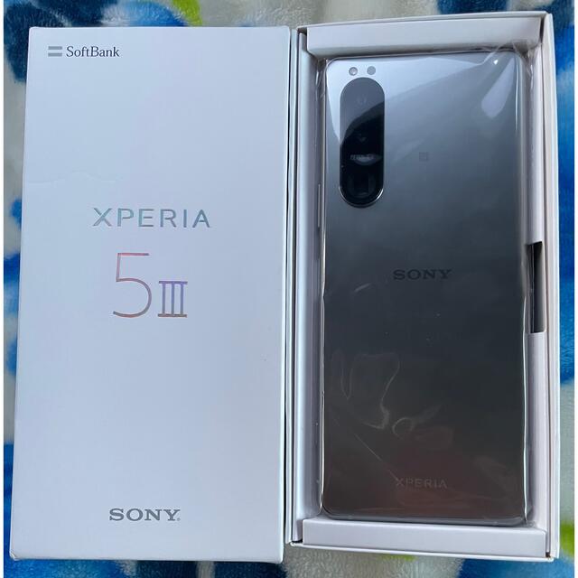 【未使用品】Xperia 5 III ホワイト シルバー 銀 本体　03