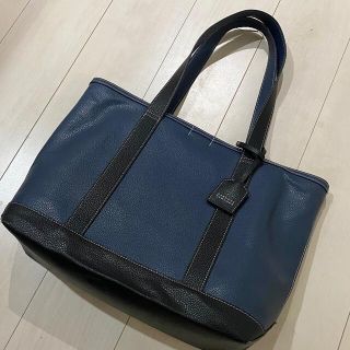 バーニーズニューヨーク(BARNEYS NEW YORK)のバーニーズニューヨークBARNEYSNEWYORK黒紺ネイビートートバッグA4(トートバッグ)