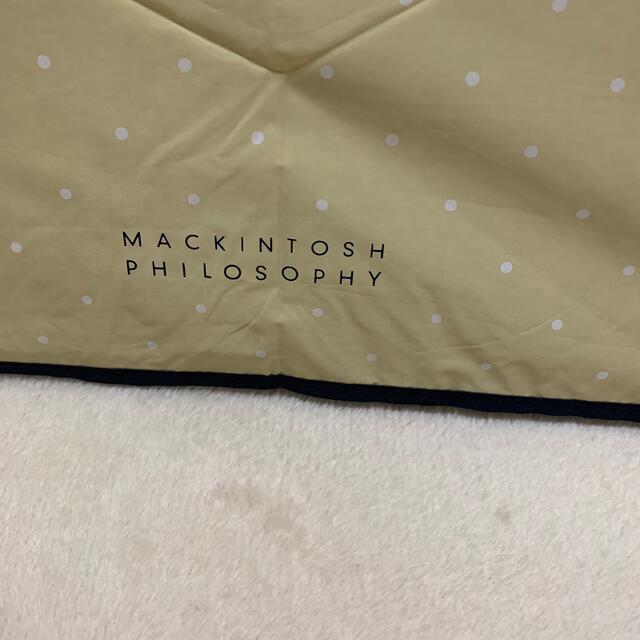 MACKINTOSH PHILOSOPHY(マッキントッシュフィロソフィー)の新品未使用品　マッキントッシュフィロソフィー　折りたたみ日傘イエロー（水玉） レディースのファッション小物(傘)の商品写真