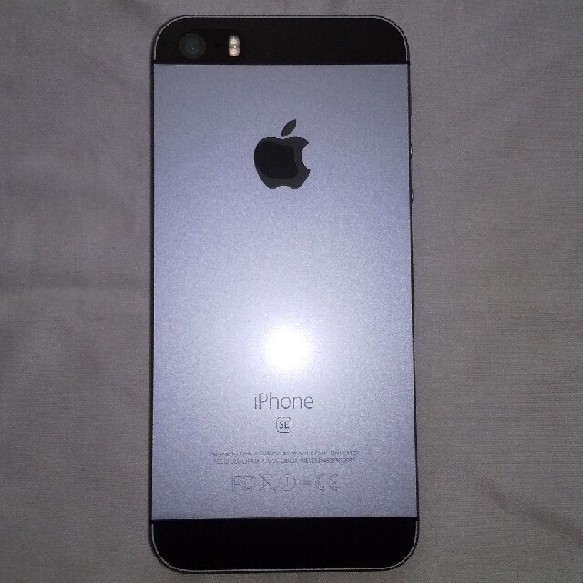 極美品 iPhone SE 1st 32GB SIMフリー