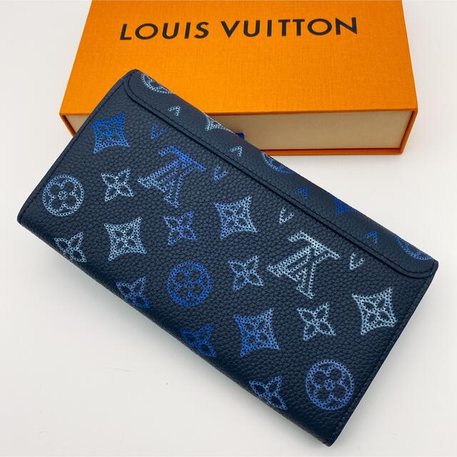 LOUIS VUITTON(ルイヴィトン)の2021年　春夏新作　新品未使用　ルイヴィトン　マヒナ　イリス　グラデーション レディースのファッション小物(財布)の商品写真