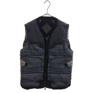 モンクレール(MONCLER)のMONCLER W モンクレール SHOKI GILET ノルディック柄ライトダウンベスト White Mountaineering/ホワイトマウンテニアリング ブラック 3209H4335085(ダウンベスト)