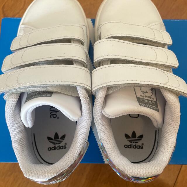 adidas(アディダス)のスタンスミス　キッズスニーカー　16.0cm キッズ/ベビー/マタニティのキッズ靴/シューズ(15cm~)(スニーカー)の商品写真