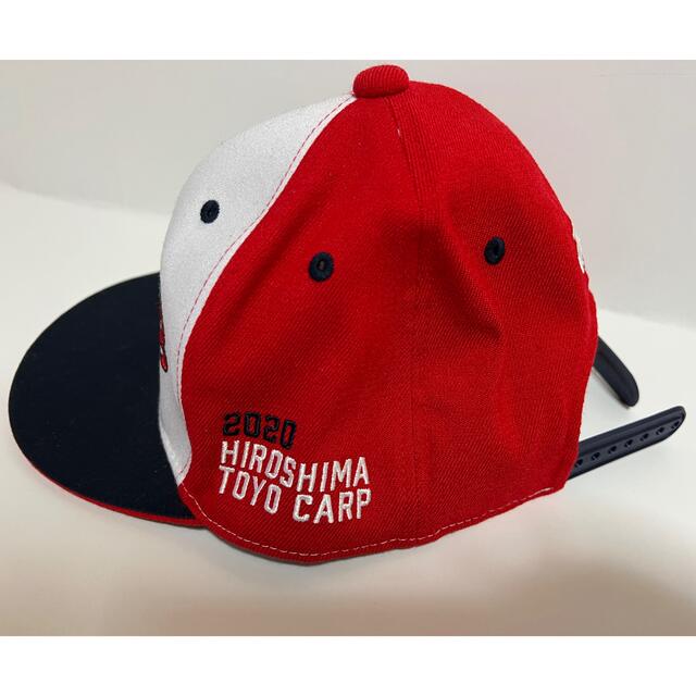 広島東洋カープ(ヒロシマトウヨウカープ)の広島カープ　2020年 限定 キャップ 帽子 スポーツ/アウトドアの野球(応援グッズ)の商品写真